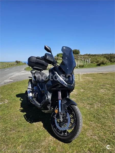 Honda X-ADV – Vista 7