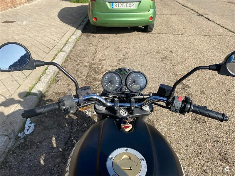 Ducati Monster 695 – Vista 5