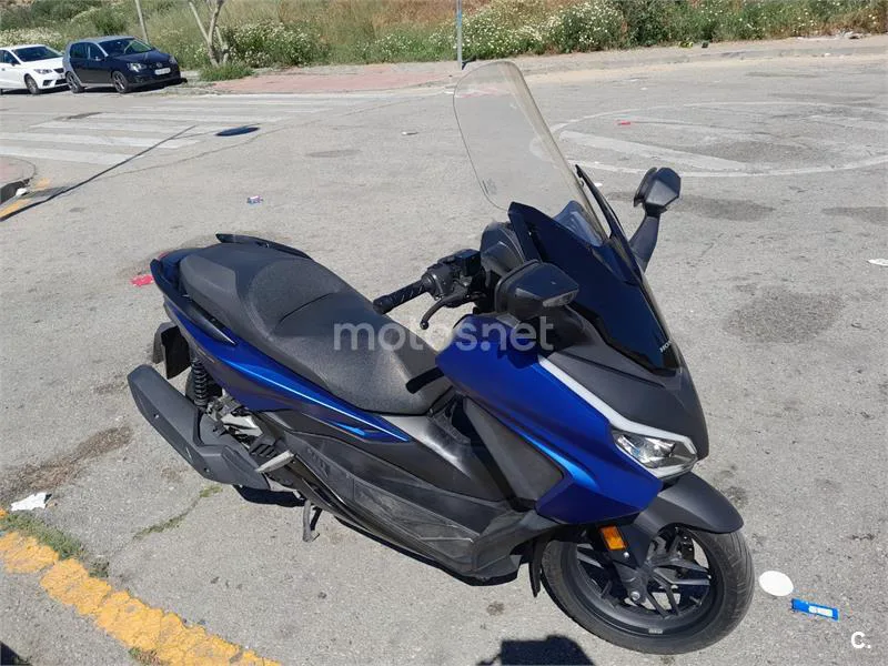 Honda Forza 125 – Vista 4