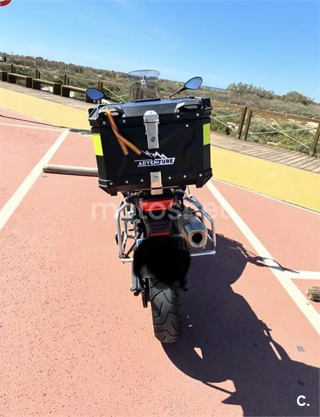 BMW F 750 – Vista 6