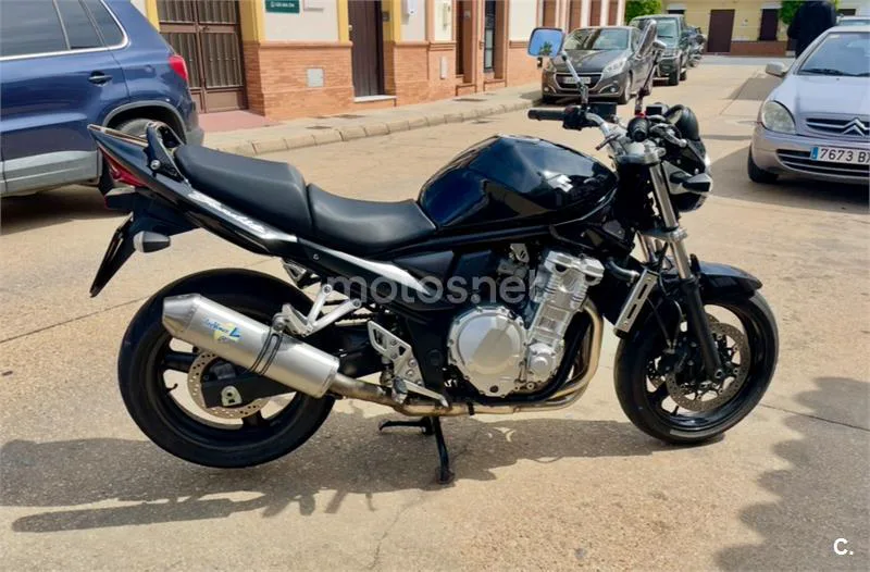 Suzuki Bandit 650 – Vista 3