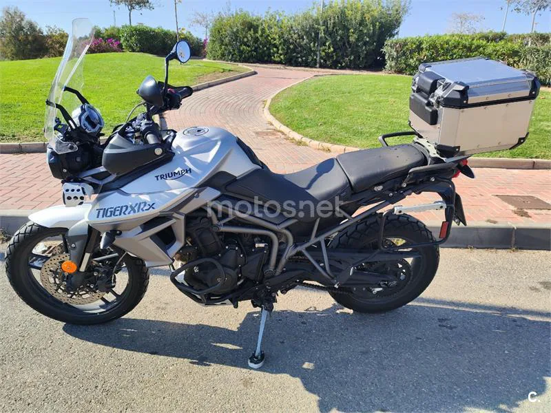 Triumph Tiger 800 XCX – Vista 4