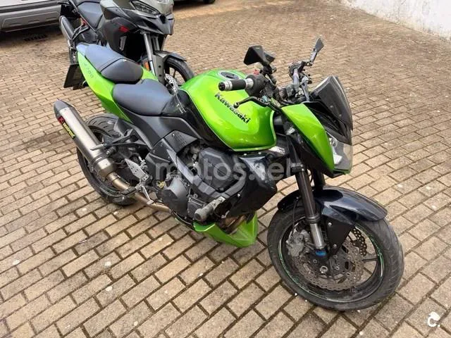 Kawasaki Z 750 – Vista 7