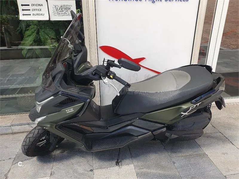 Kymco DTX 350 – Vista 2