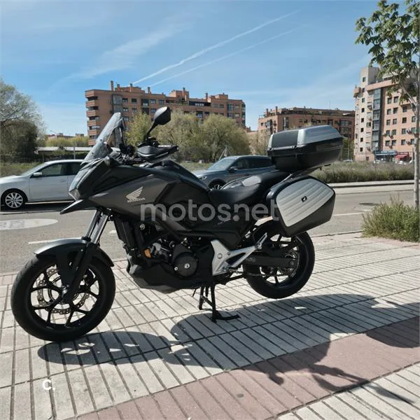 Honda NC 750 – Vista 2