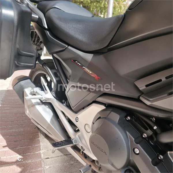 Honda NC 750 – Vista 4