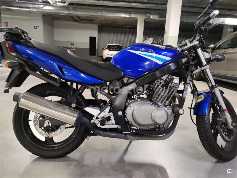 Suzuki GS 500 – Vista 2