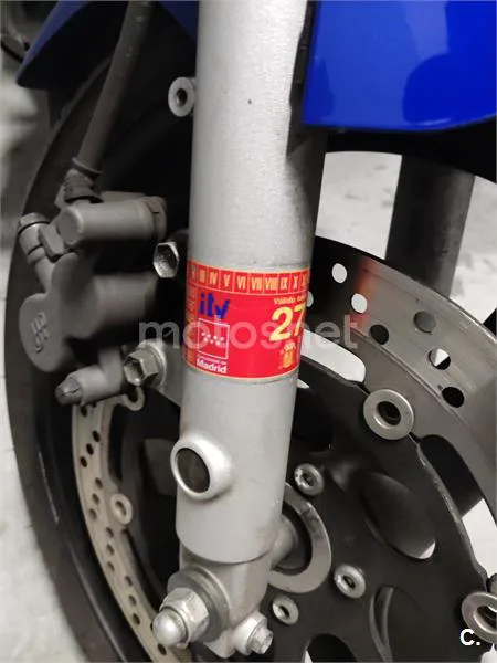 Suzuki GS 500 – Vista 11