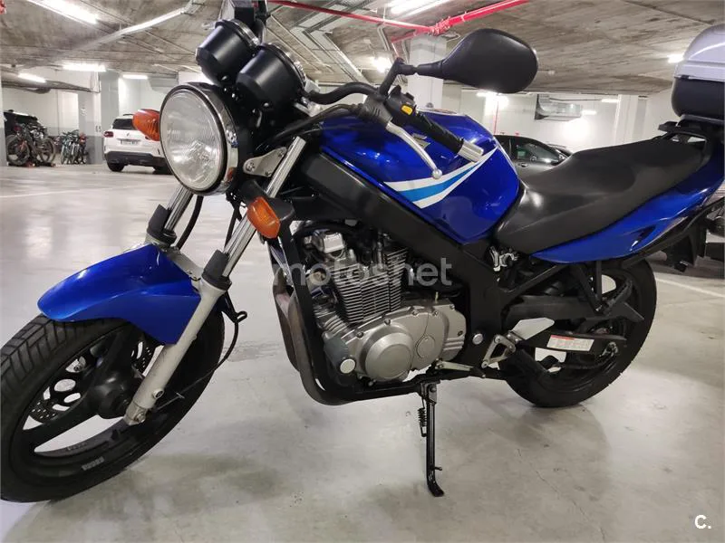 Suzuki GS 500 – Vista 8