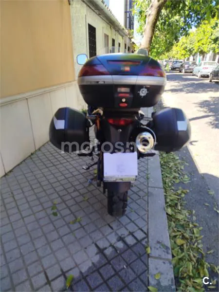 Suzuki V-Strom 650 – Vista 4