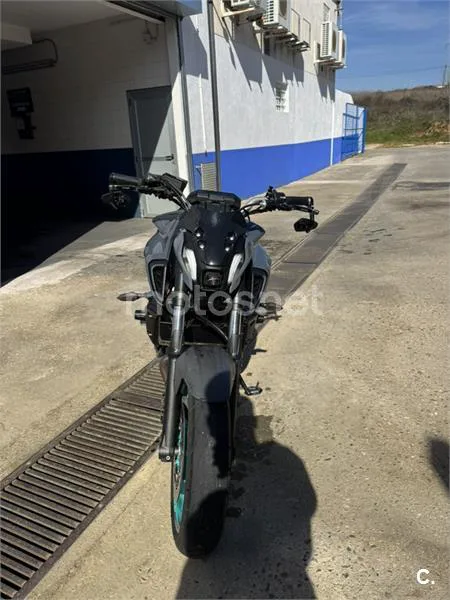 Yamaha MT-07 – Vista 2
