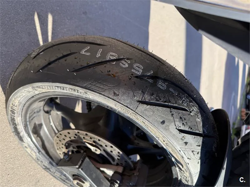 Yamaha FZ6 N – Vista 2