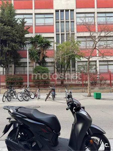 Honda SH125i – Vista 2