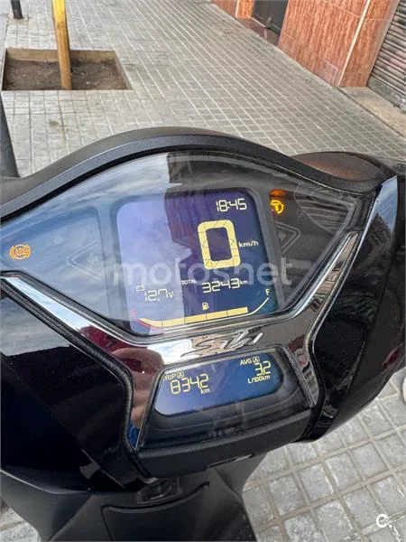 Honda SH125i – Vista 5