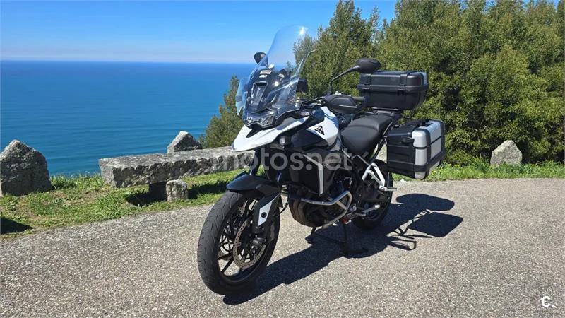 Triumph Tiger 900 – Vista 2