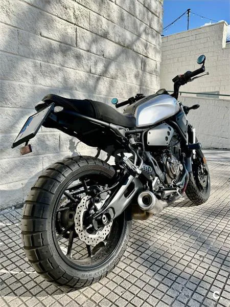Yamaha XSR700 – Vista 2