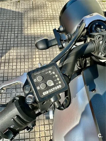 Yamaha XSR700 – Vista 10