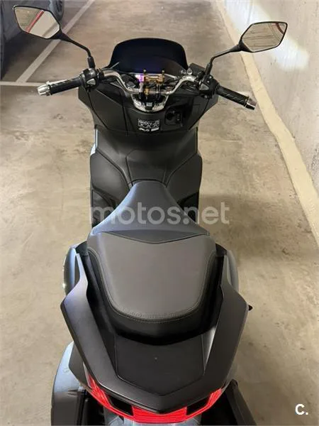Honda PCX 125 – Vista 3