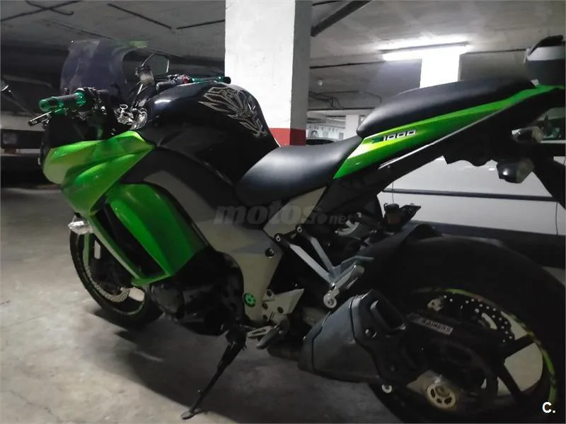 Kawasaki Z 1000 SX – Vista 6