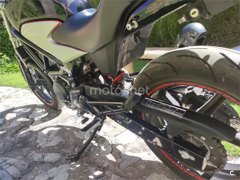 Honda VTR 250 – Vista 3