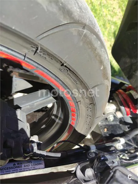 Honda VTR 250 – Vista 5