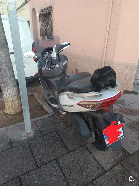 SYM Joymax 125 – Vista 2