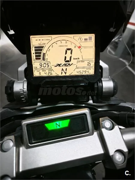 Honda X-ADV – Vista 4