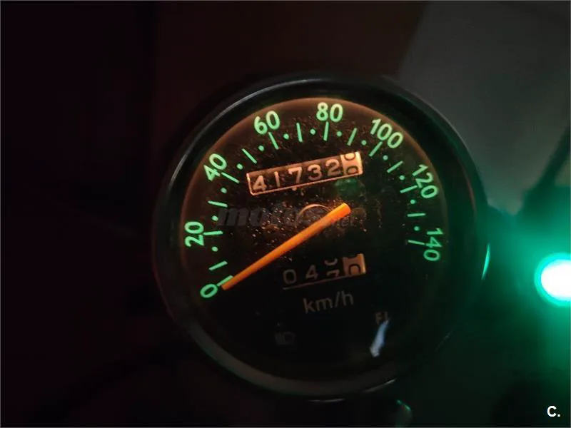 Suzuki VanVan 125 – Vista 4