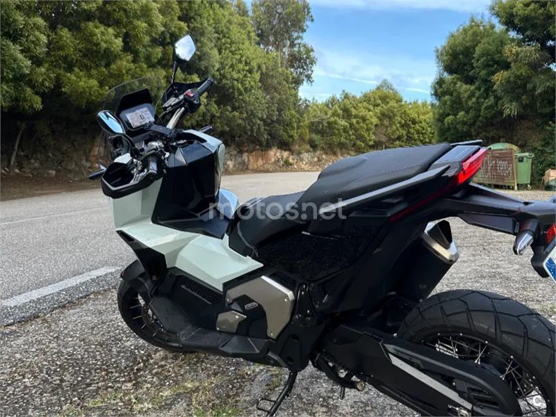 Honda X-ADV – Vista 9