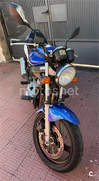 Suzuki GS 500 – Vista 3