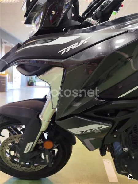 Benelli TRK 702 – Vista 5
