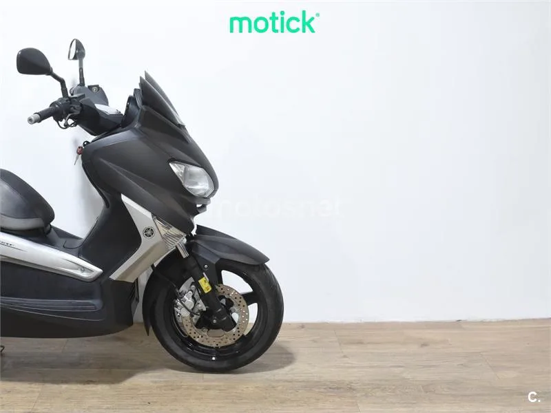 Yamaha XMAX 250 – Vista 4