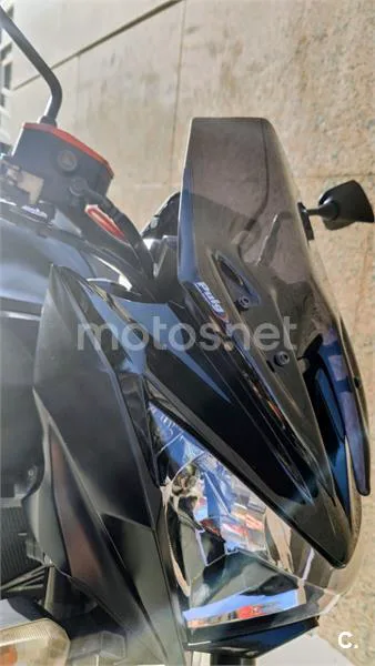 Kawasaki Z800 – Vista 3