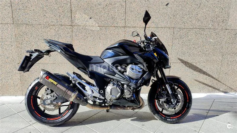 Kawasaki Z800 – Vista 5