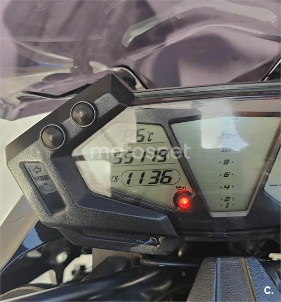 Kawasaki Z800 – Vista 8