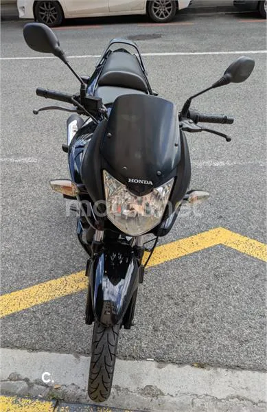 Honda CBF 125 – Vista 3