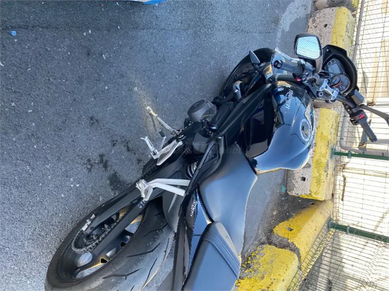 Triumph Street Triple – Vista 2