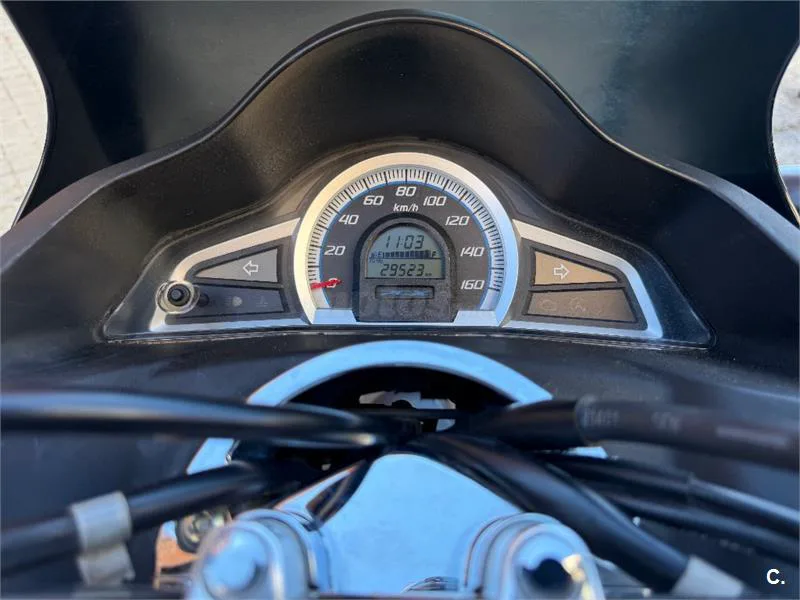 Honda PCX 125 – Vista 2