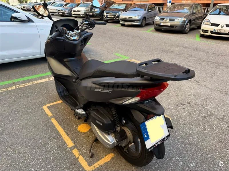Honda PCX 125 – Vista 3