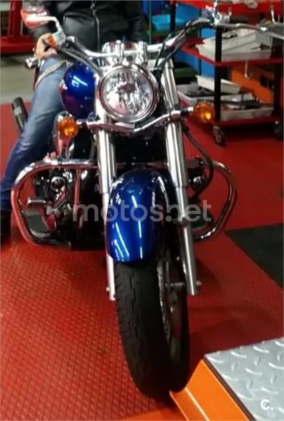 Kawasaki VN 900 CLASSIC – Vista 6