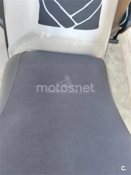 Yamaha XT 1200 ZE Super Ténéré – Vista 8