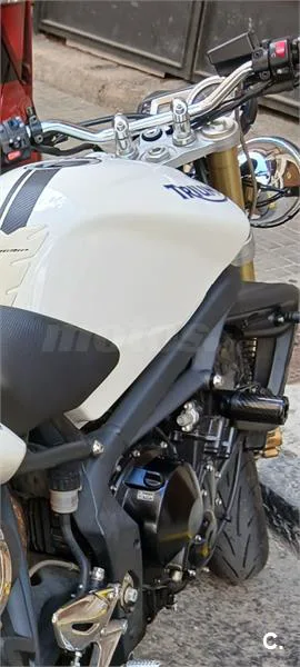 Triumph Street Triple – Vista 2