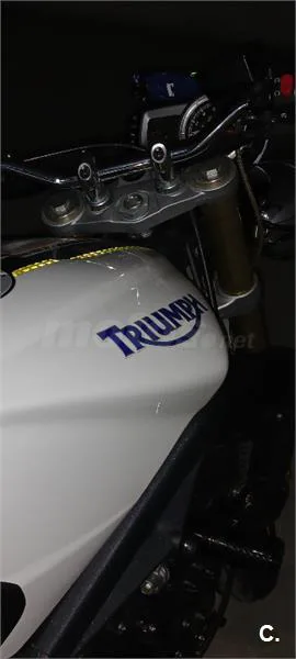 Triumph Street Triple – Vista 5
