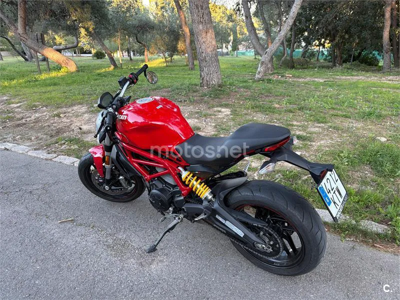 Ducati Monster 797 – Vista 2