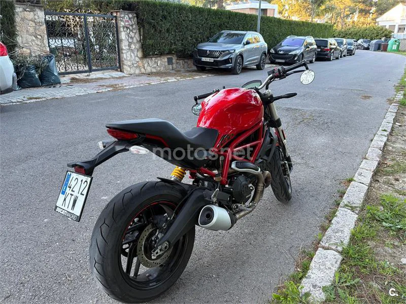 Ducati Monster 797 – Vista 4