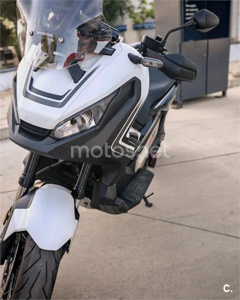 Honda X-ADV – Vista 3