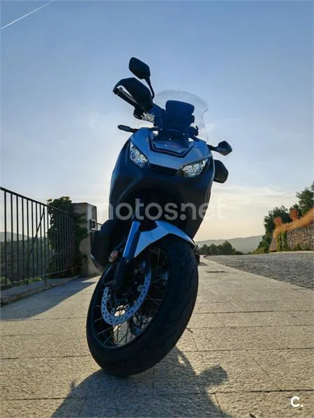 Honda X-ADV – Vista 6