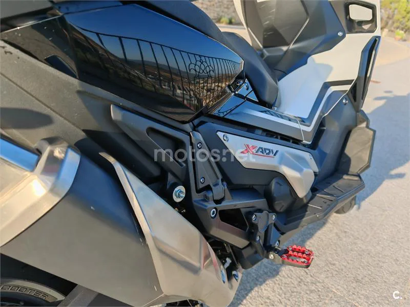 Honda X-ADV – Vista 7
