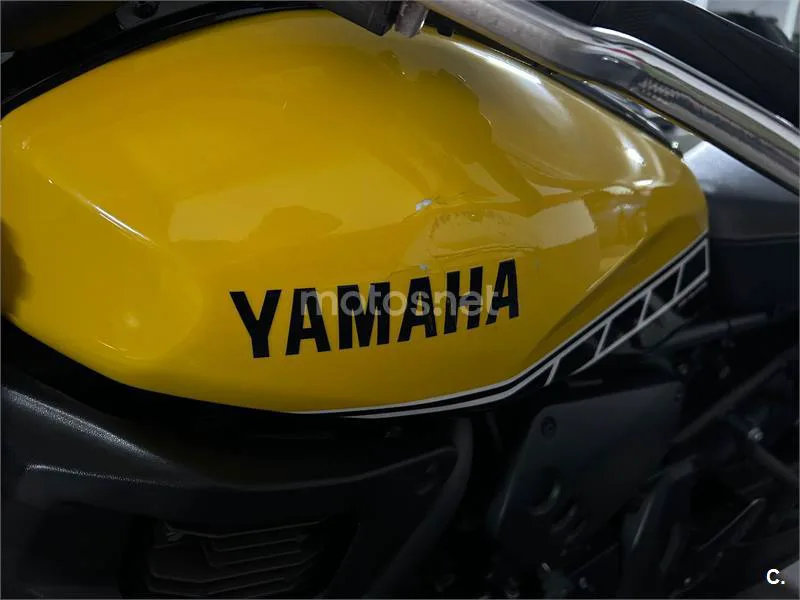Yamaha XSR700 – Vista 6