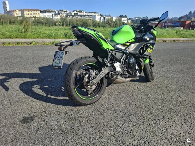 Kawasaki Ninja 650 – Vista 2